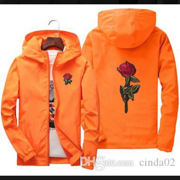 Rose sweaters - Picture 3 of 3